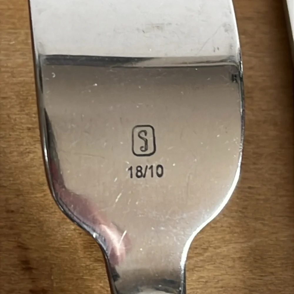Gourmet Settings (GS) Silver Braid 18/10 Stainless Steel Flatware